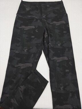 Colorful Koala Women's Black Camo Patterned Active Leggings Size Medium D-3901
